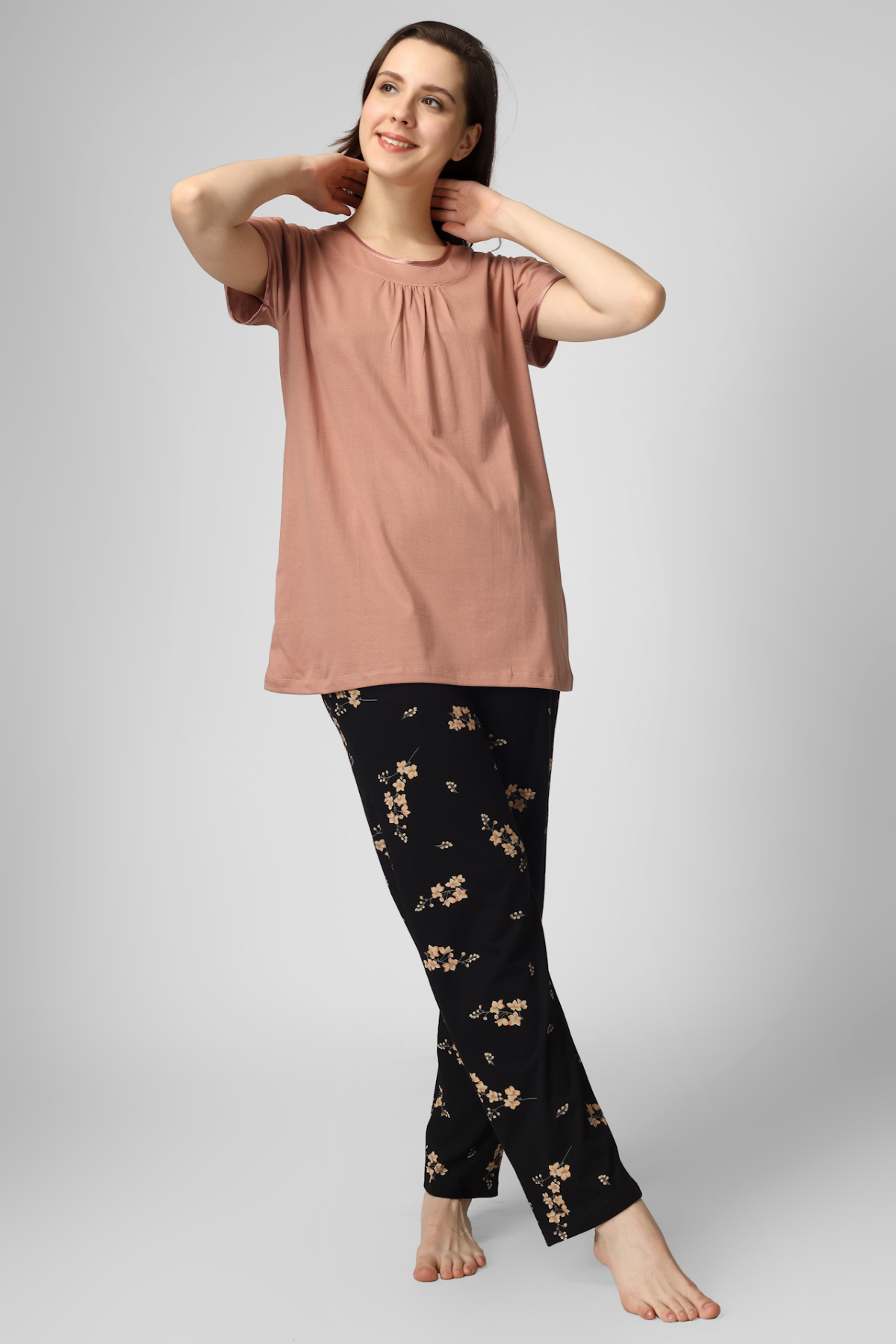 Rustic Elegance Pyjama Set For Women 6