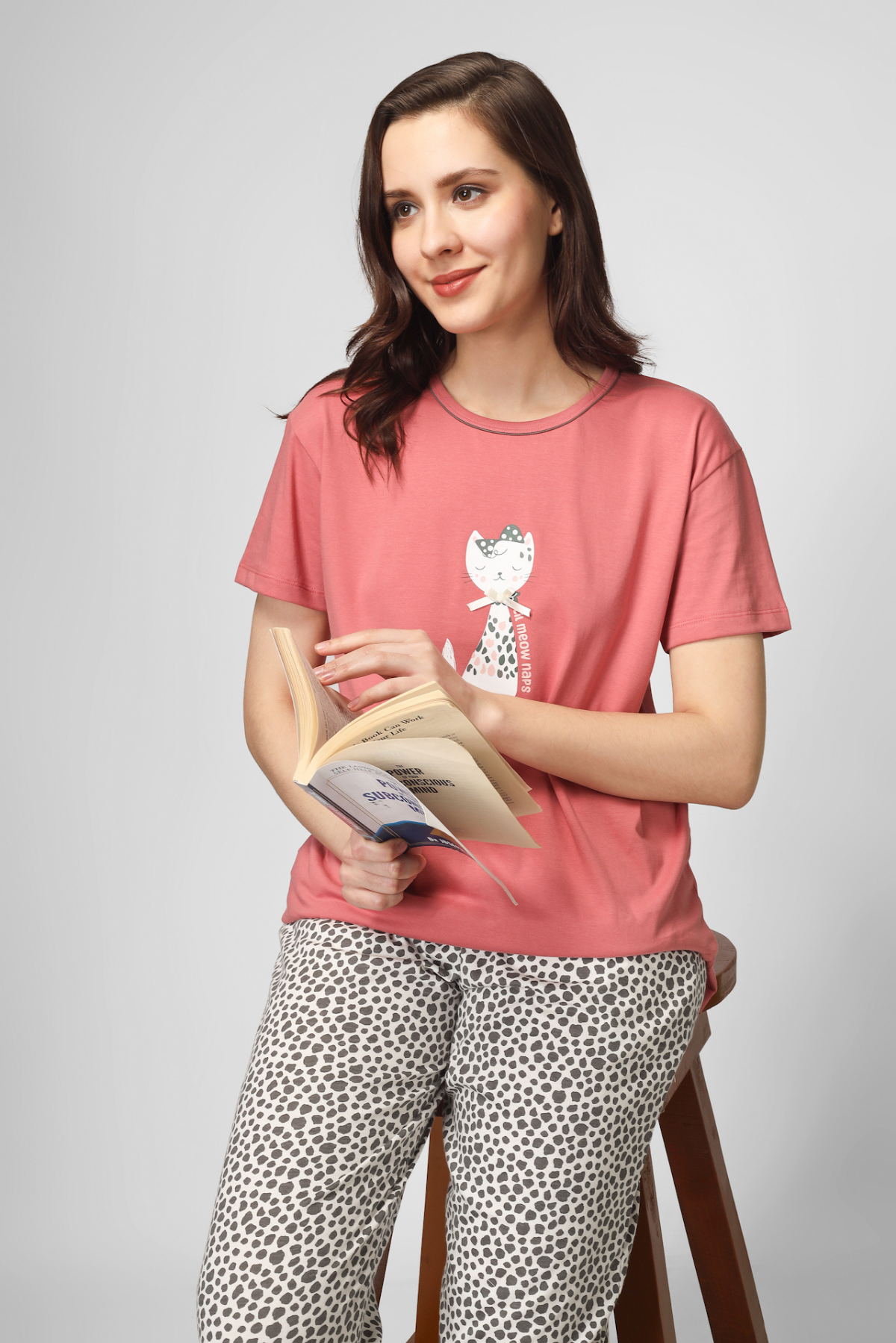 Coral Lil Meow Naps Pyjama Set For Women 4