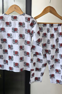 Blockprint Parade Mul Kurta Pyjama Set Girls / Boys - De - Nap.in - Nightwear