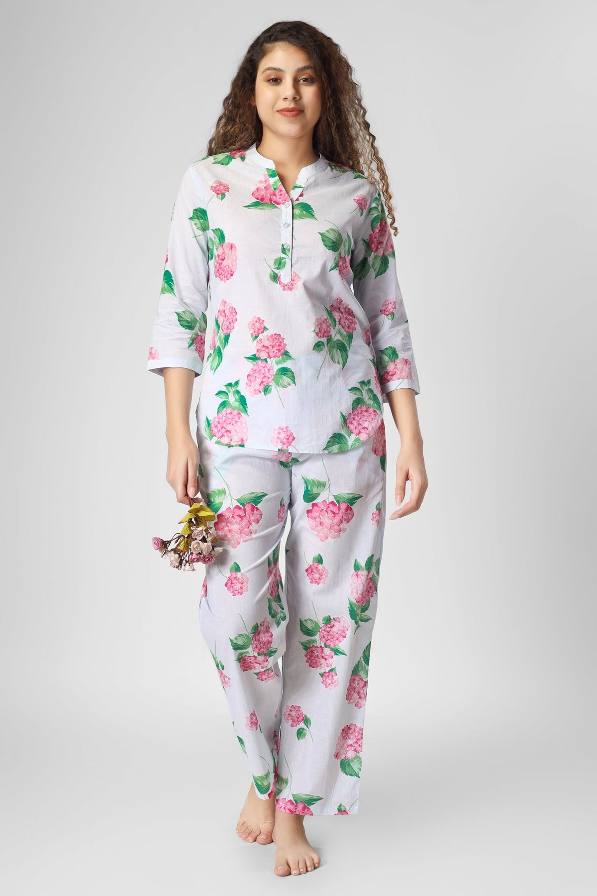 Blooming Hydrengia Coord Set - De - Nap.in - Nightwear