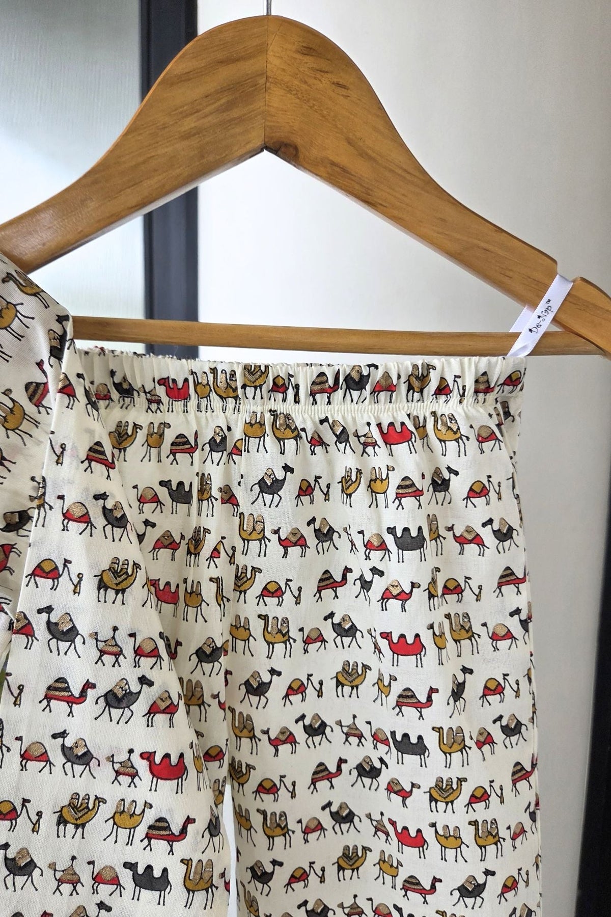 Camel Tales Kurta Pyjama Set Girls / Boys - De - Nap.in - Nightwear