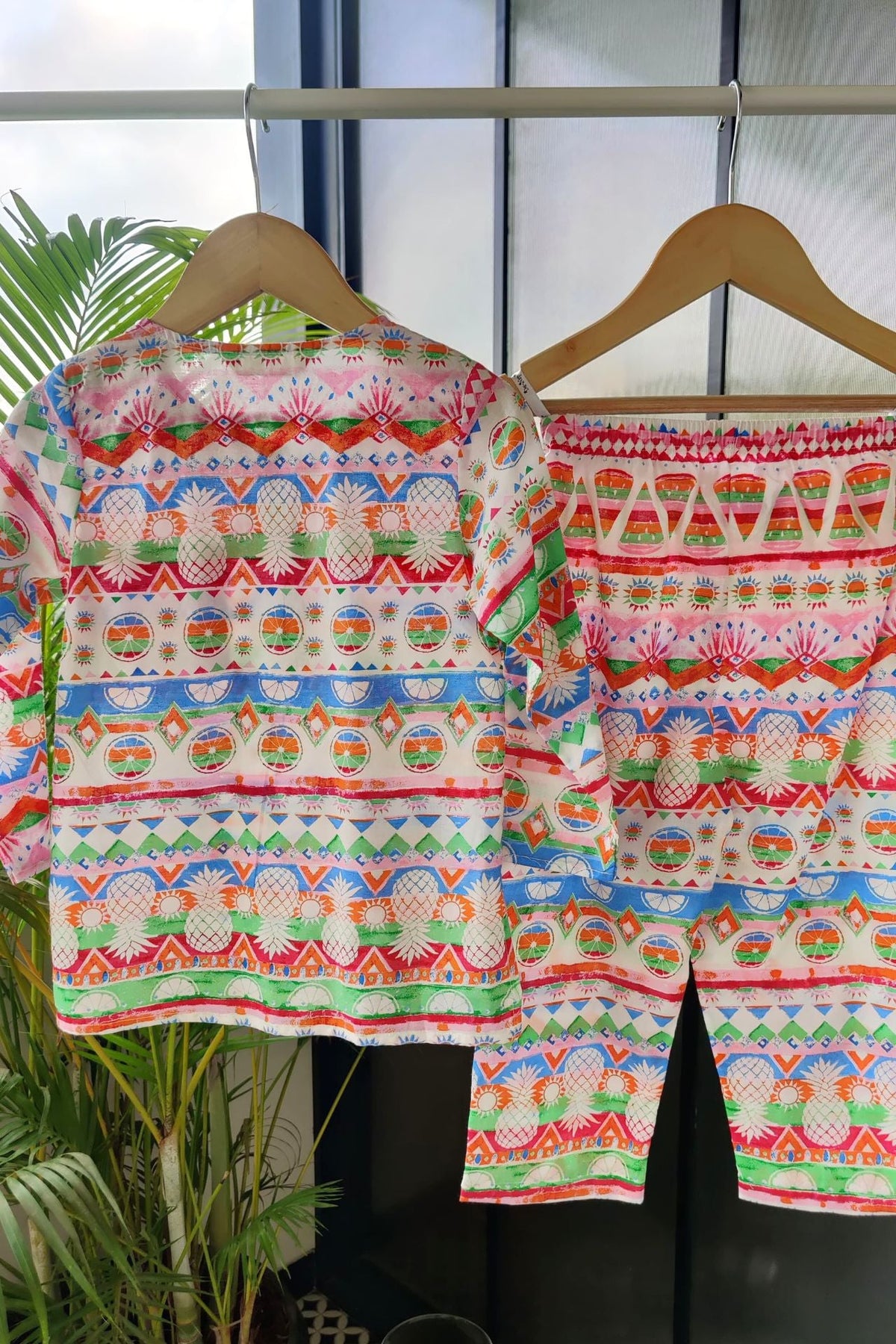 Colorful Tribal Print Kurta Pyjama Set - De - Nap.in - Nightwear