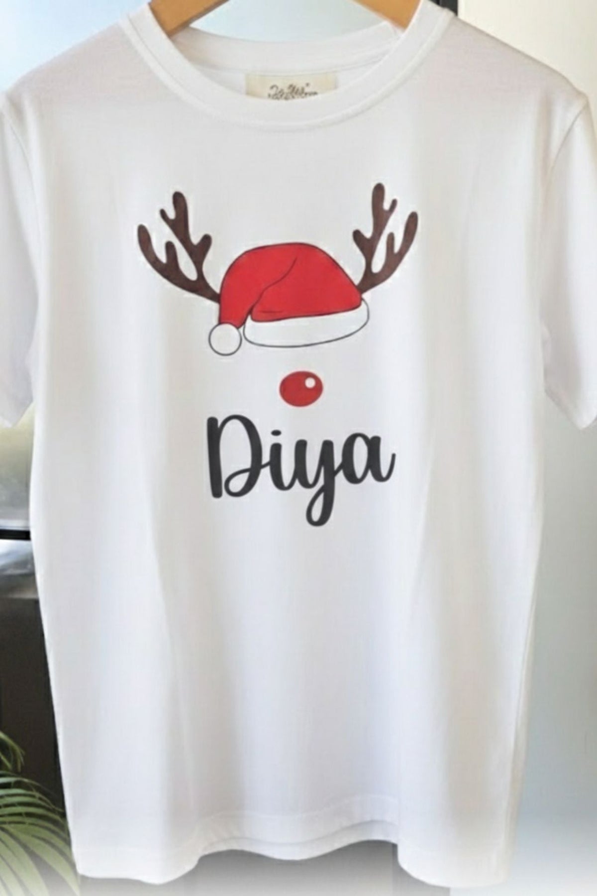 Personalised Christmas White T-Shirt (Girl) - De - Nap.in - Nightwear