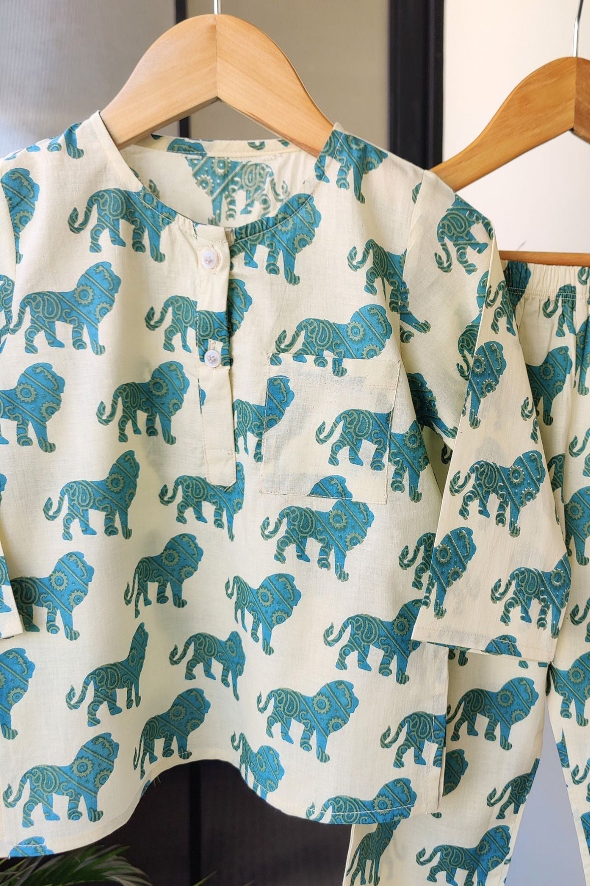 Royal Majesty Block Print Mul Kurta Pyjama Set Girls / Boys - De - Nap.in - Nightwear