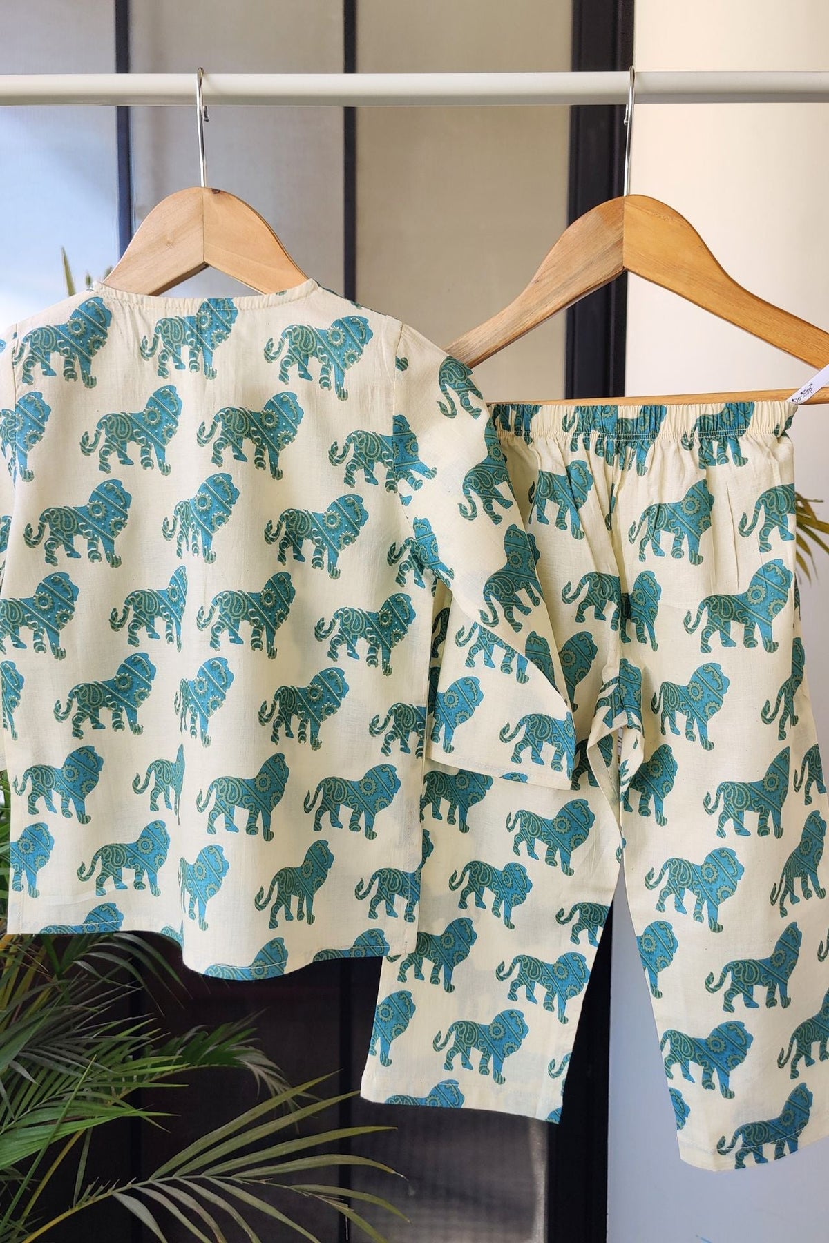 Royal Majesty Block Print Mul Kurta Pyjama Set Girls / Boys - De - Nap.in - Nightwear