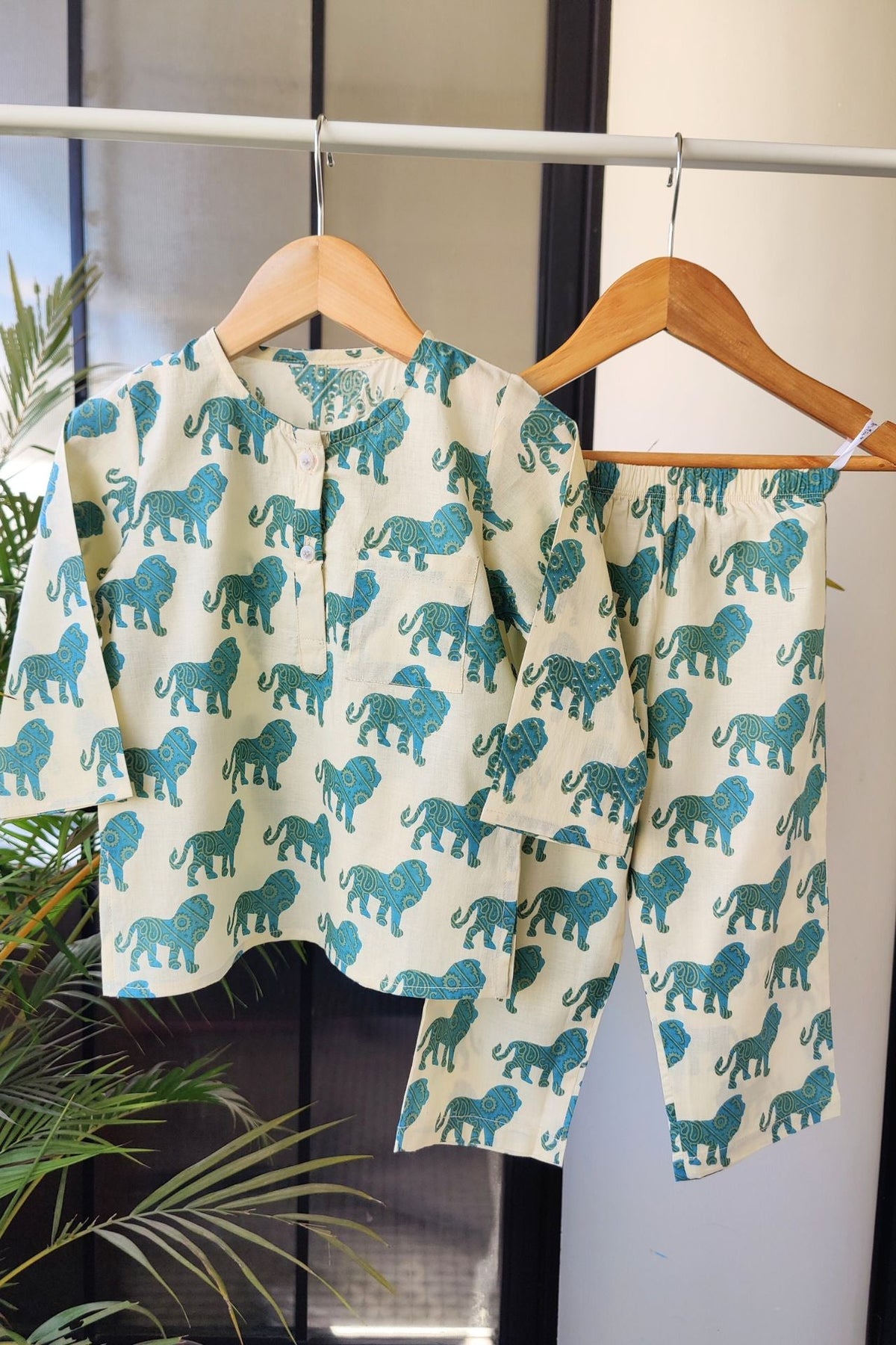 Royal Majesty Block Print Mul Kurta Pyjama Set Girls / Boys - De - Nap.in - Nightwear