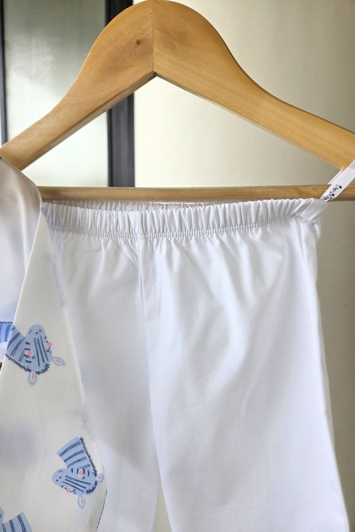 Zebra Zing White Kurta Pyjama Set Girls / Boys - De - Nap.in - Nightwear