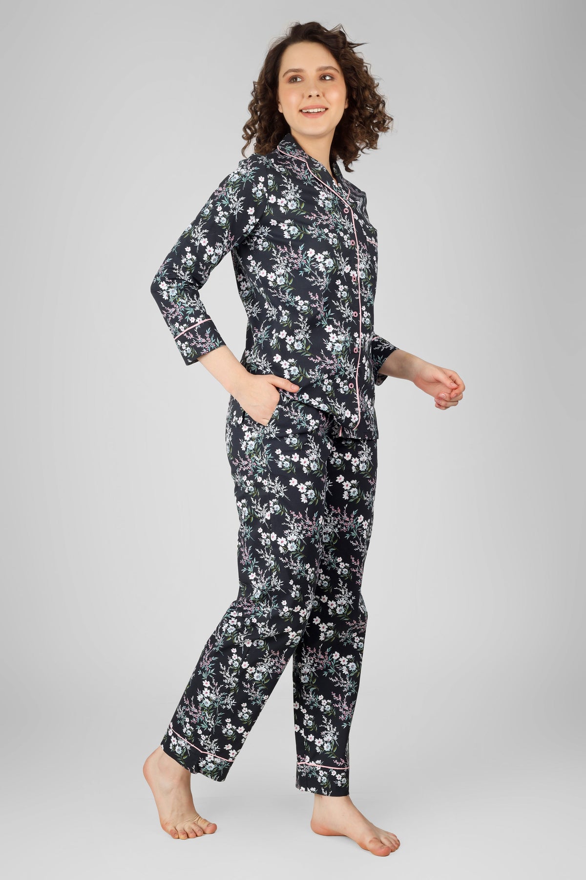 Vanessa Pyjama Set - De - Nap.in - Nightwear